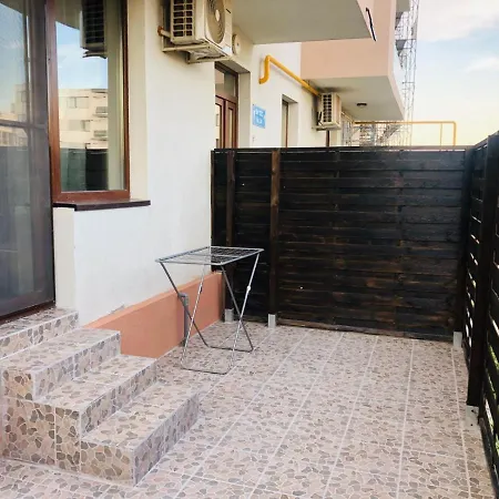 Beachside Studio Mamaia Nord Apartament Năvodari